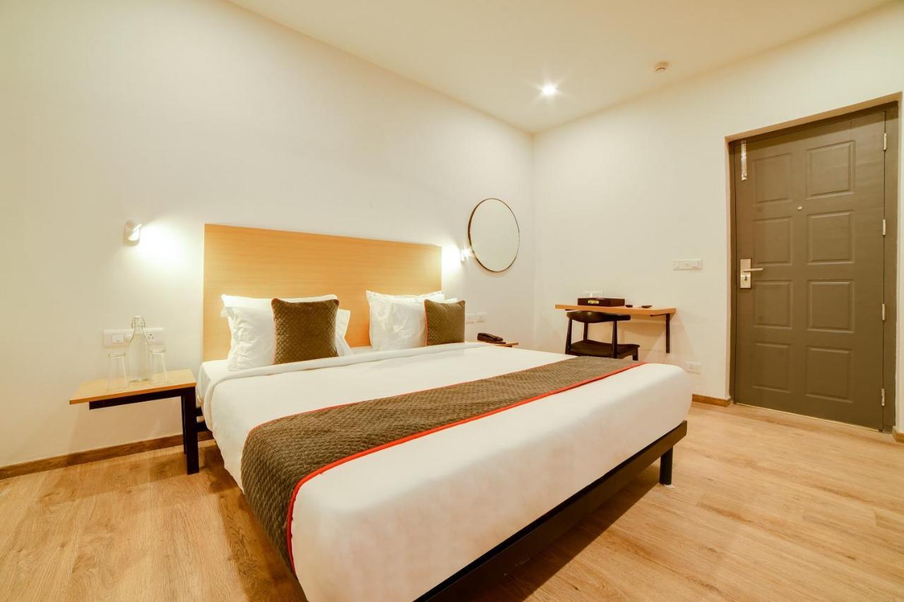 Super Townhouse Hosur Main Road Bommanahalli Near Gopalan Innovation Mall Bangalore Eksteriør billede