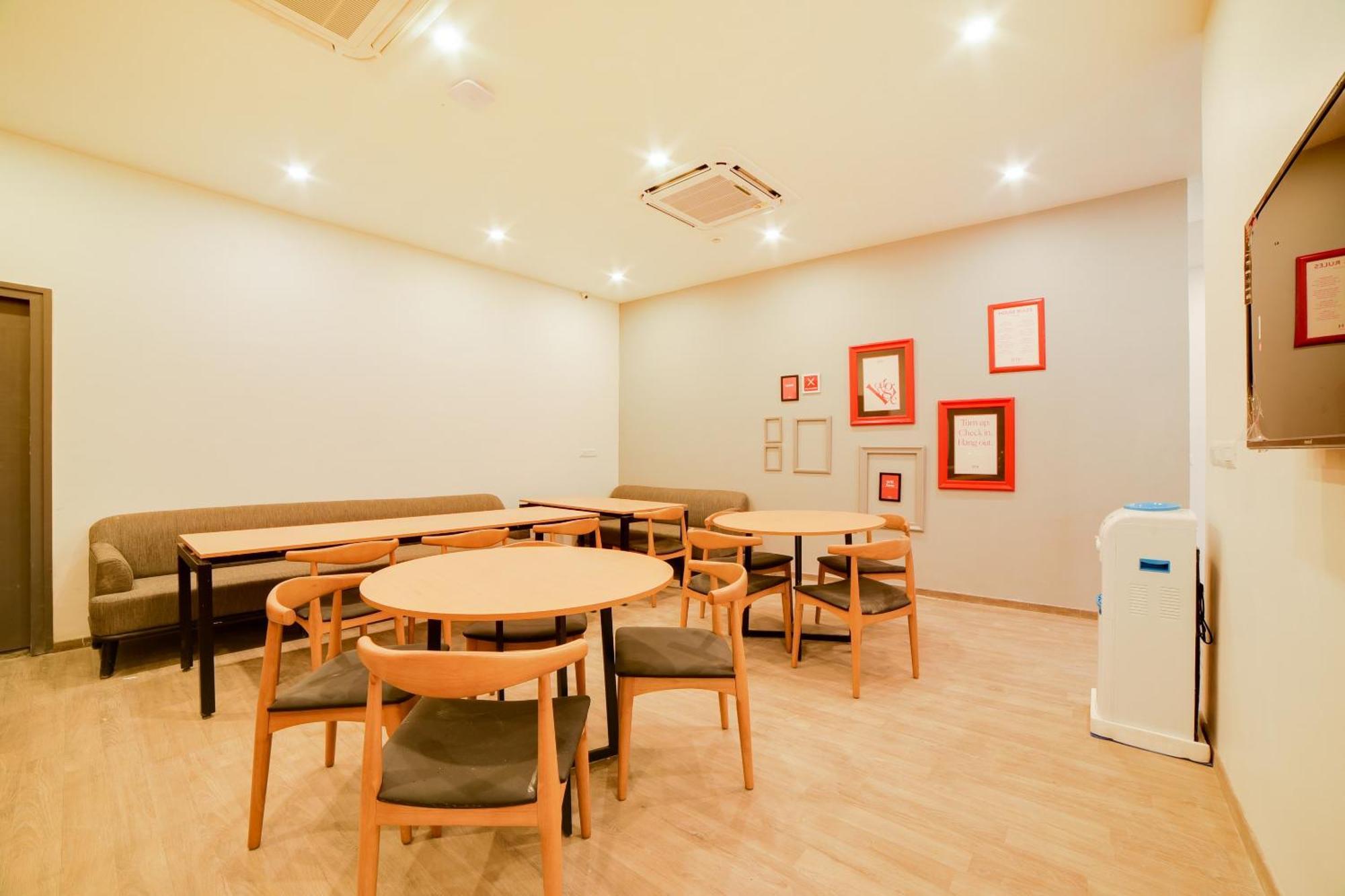 Super Townhouse Hosur Main Road Bommanahalli Near Gopalan Innovation Mall Bangalore Eksteriør billede