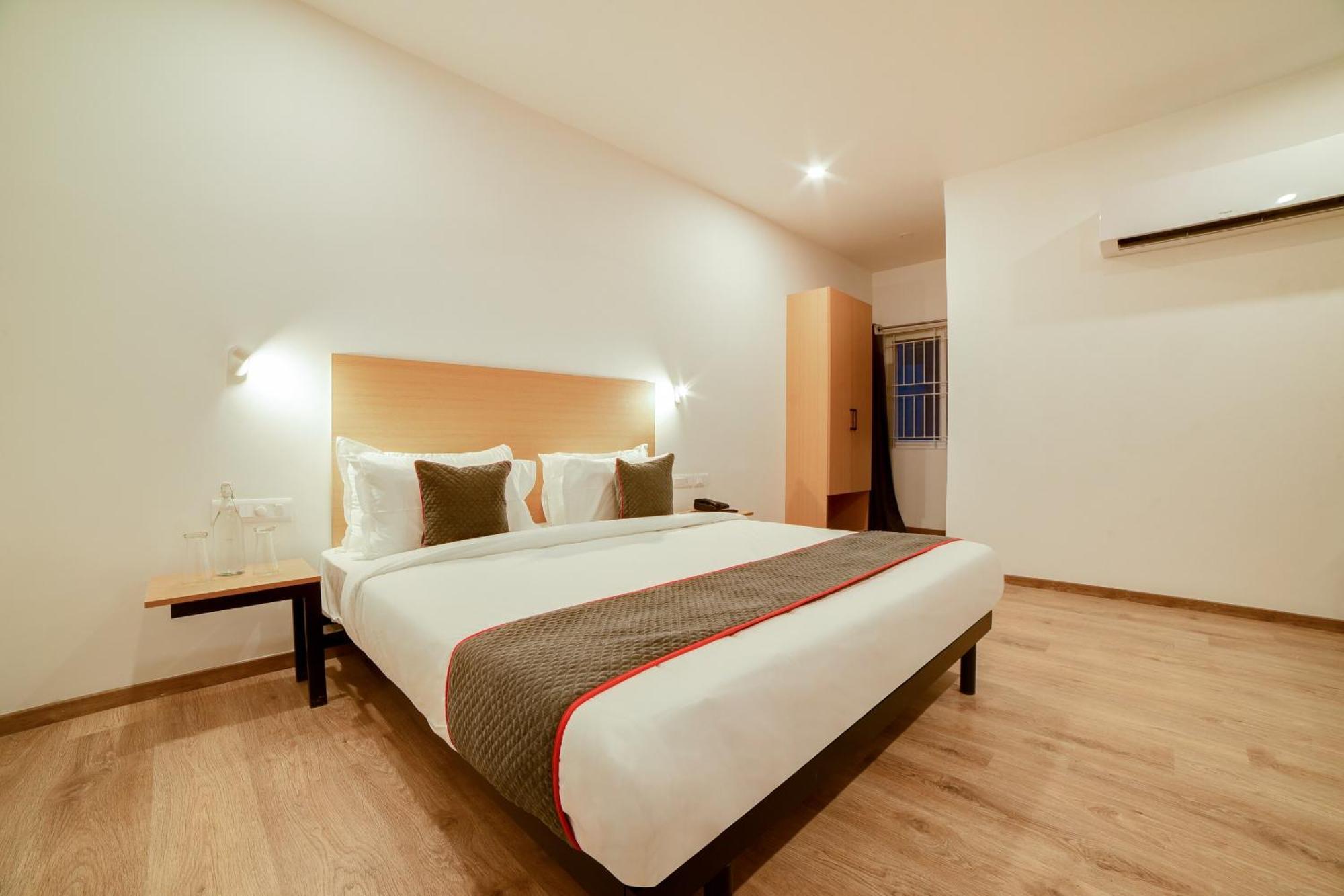 Super Townhouse Hosur Main Road Bommanahalli Near Gopalan Innovation Mall Bangalore Eksteriør billede