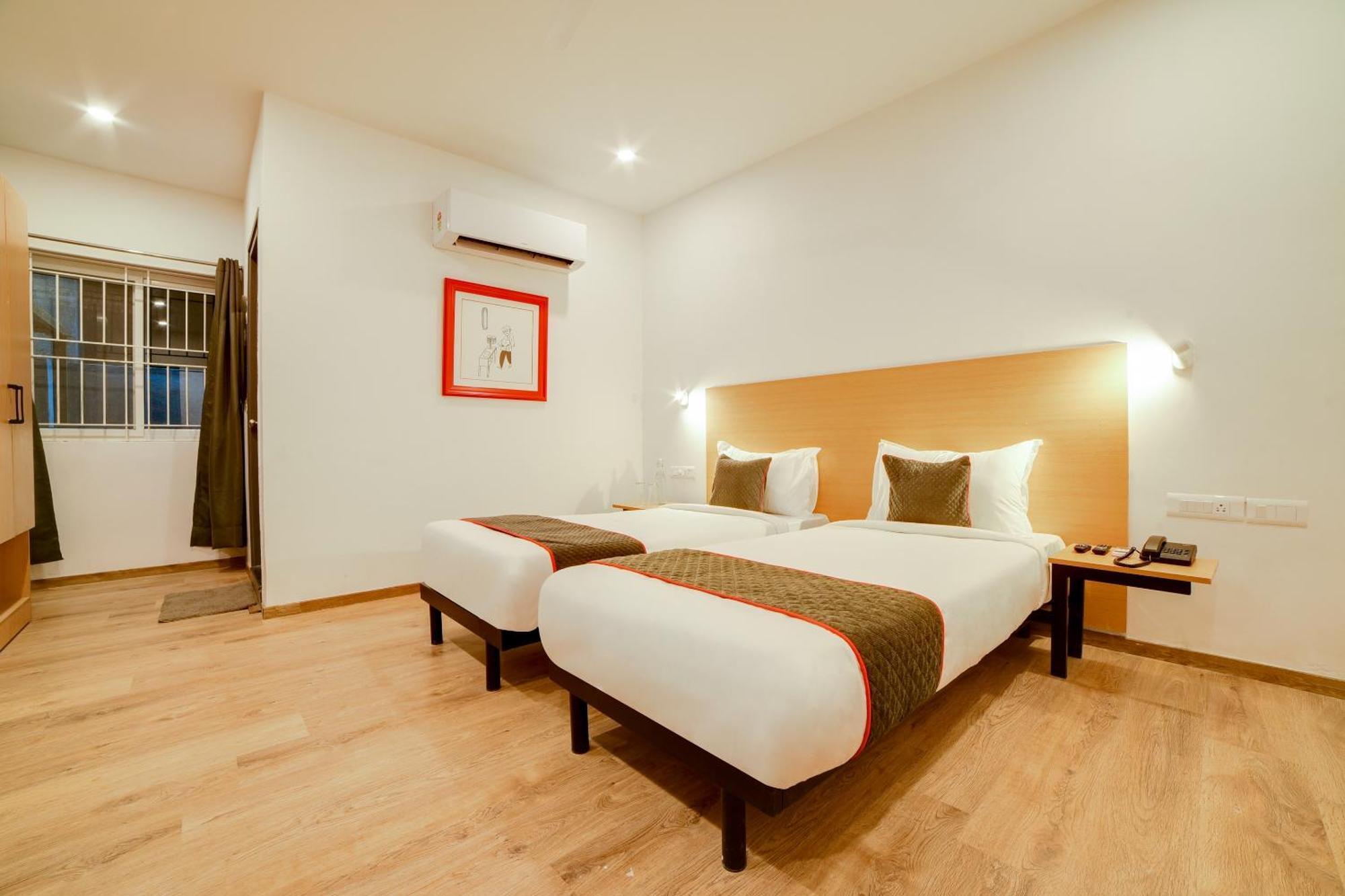 Super Townhouse Hosur Main Road Bommanahalli Near Gopalan Innovation Mall Bangalore Eksteriør billede