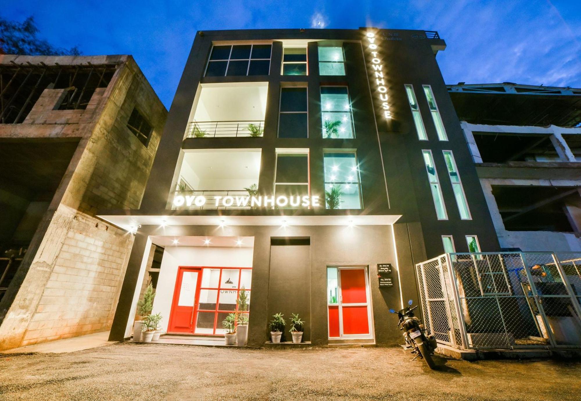 Super Townhouse Hosur Main Road Bommanahalli Near Gopalan Innovation Mall Bangalore Eksteriør billede